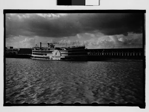 [Steamboat "President" at Dock, New Orleans, Louisiana]