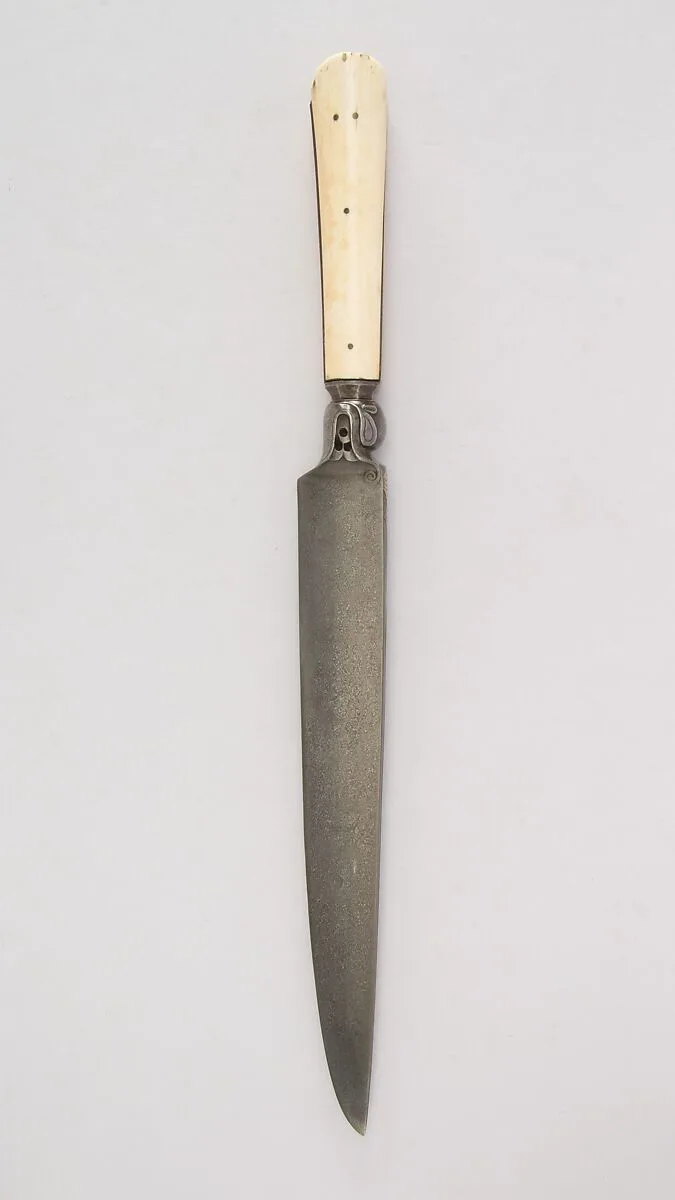 Knife — Unknown
