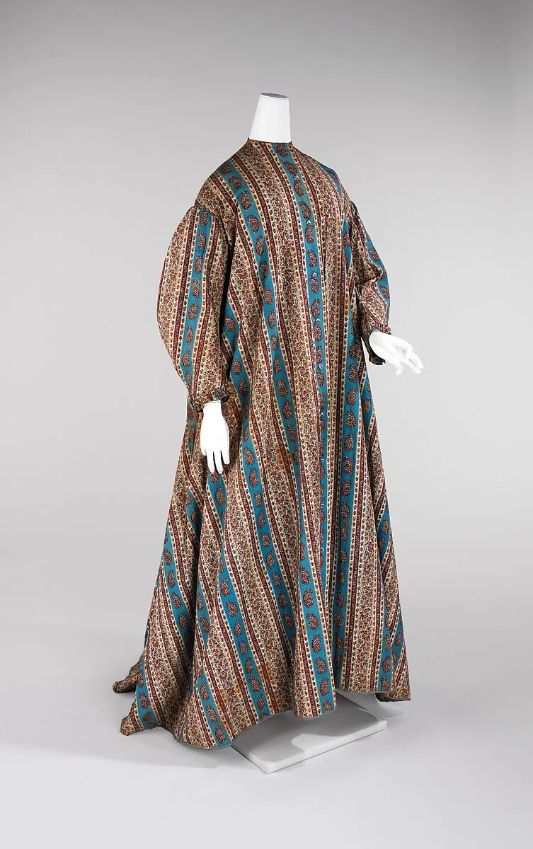 Dressing gown — Unknown