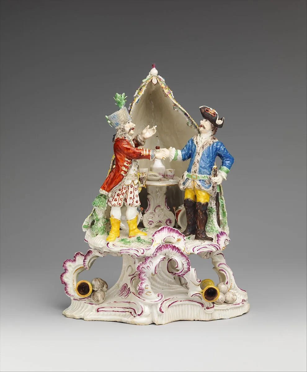 Two soldiers shaking hands — Kelsterbach Pottery and Porcelain Manufactory|Carl Vogelmann