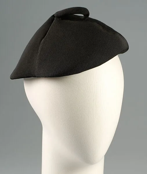 Hat — Janine Lacroix