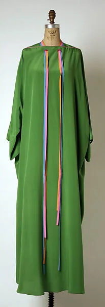 Caftan — Geoffrey Beene