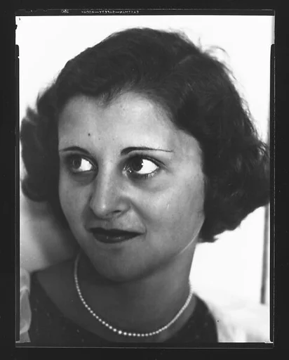 [Unidentified Woman, Havana]