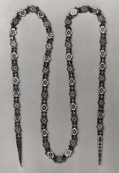 Necklace — Móric Wisinger