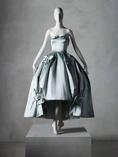 "Du Barry" evening ensemble