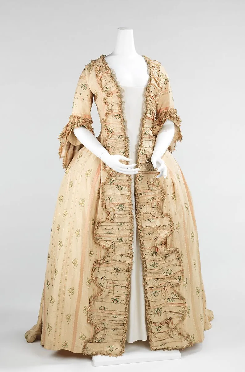 Robe à la Française — Unknown