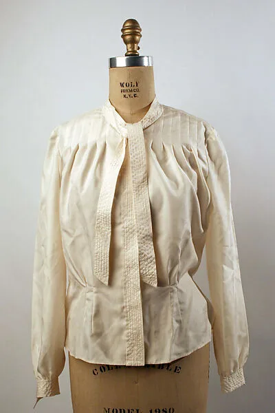 Blouse — Unknown