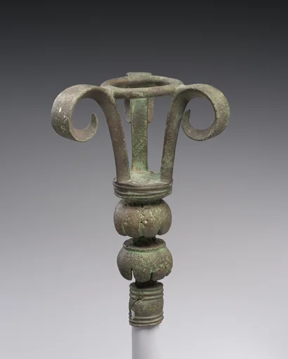 Bronze lampstand