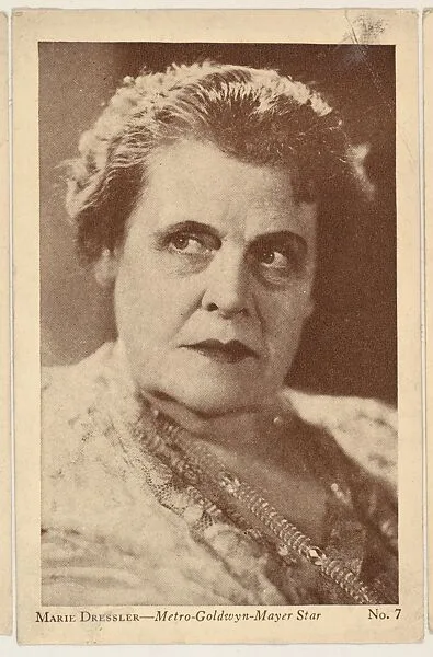 Marie Dressler, No. 7, bakery card from the Film Stars series (D32), issued by the Drake Brothers Bakery — Drake Brothers Bakery