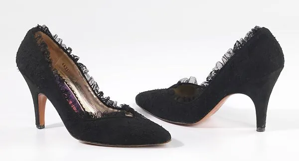 Evening pumps — Susan Bennis/Warren Edwards