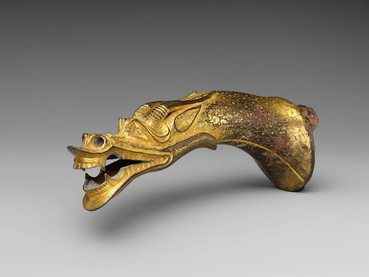漢 鎏金銅龍頭飾|Finial in the shape of a dragon head — Unknown