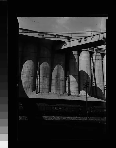 [Grain Elevator and Railroad Cars, Montreal, Canada]