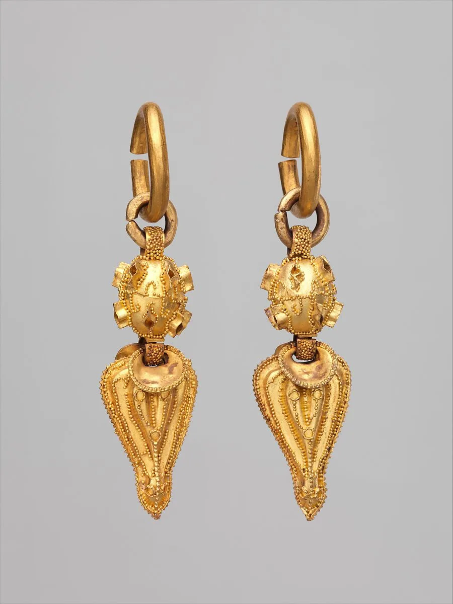 금제 귀걸이 삼국 신라|金製耳飾 三國 新羅|Earring (one of a pair) — Unknown