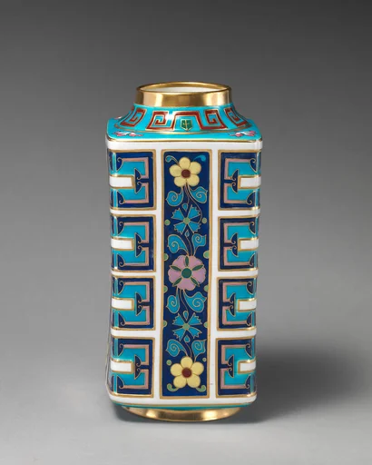 Cuboid vase