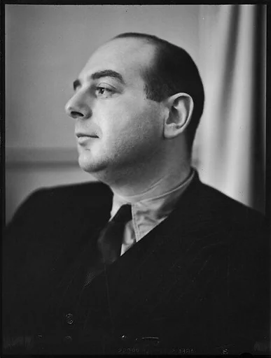 [Robert Ullman]