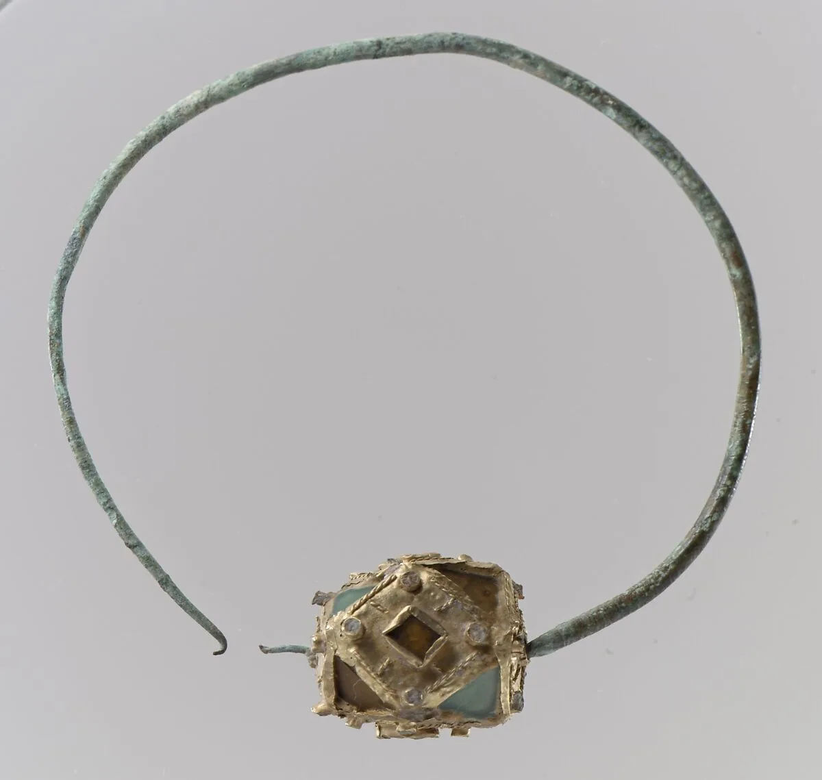 Earring — Unknown