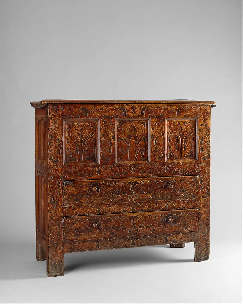 Chest-with-drawers — Unknown