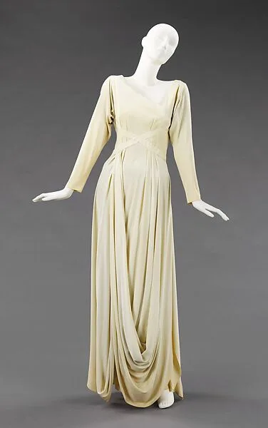 Evening dress — Valentina