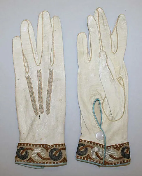 Gloves — Unknown