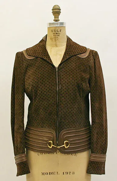 Suit — Gucci