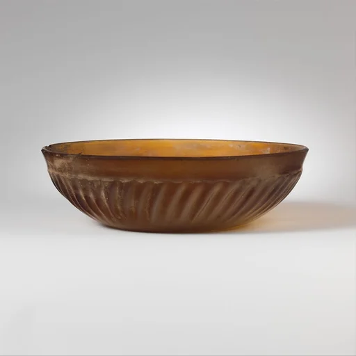 Glass ribbed bowl