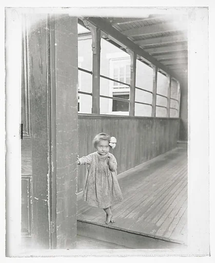 [Social Documentary Lantern Slide of New York]