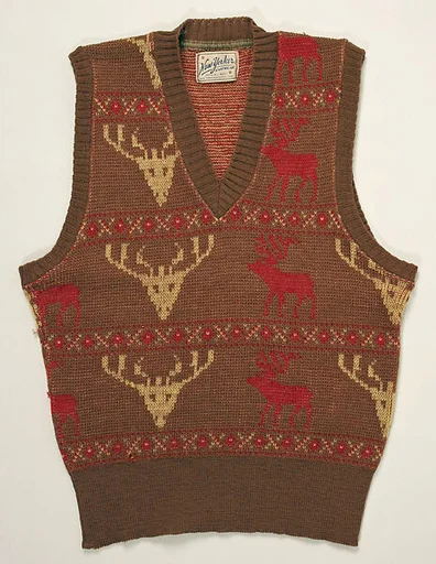 Pullover sweater
