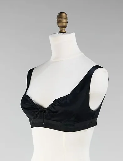 Brassiere