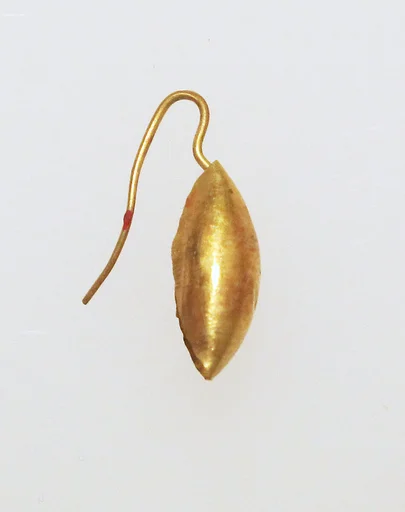 Earring-hook type with sphere ends