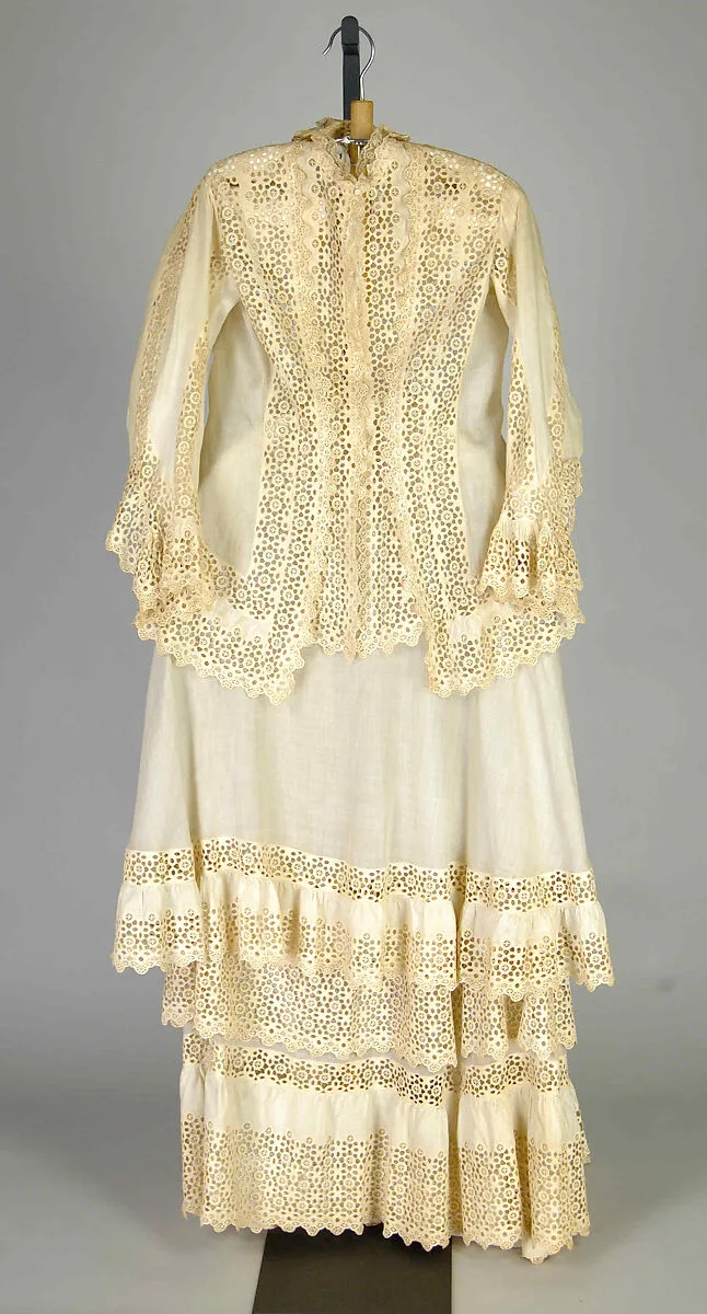 Morning dress — Unknown
