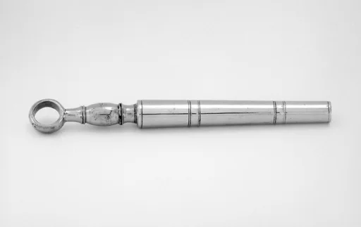 Corkscrew with sheath (part of a set)