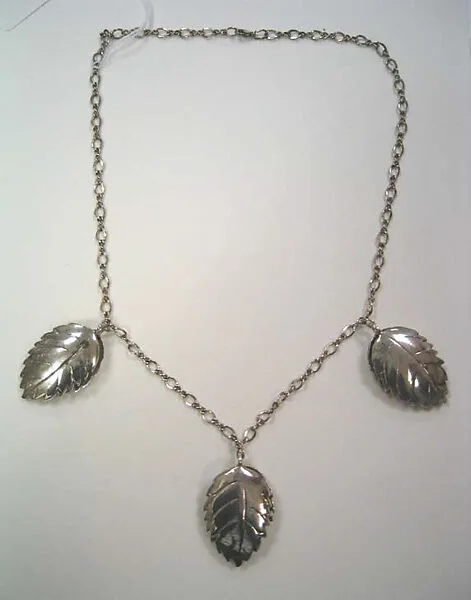 Necklace — Terry Mayer