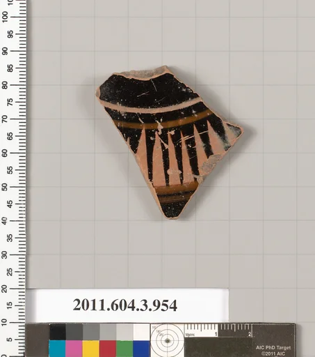 Terracotta fragment of a lekanis lid (covered dish)