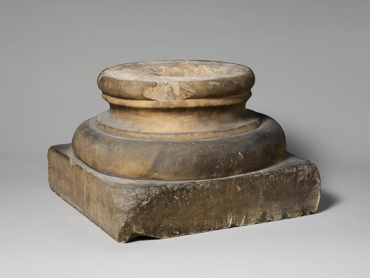 Column Base — Unknown