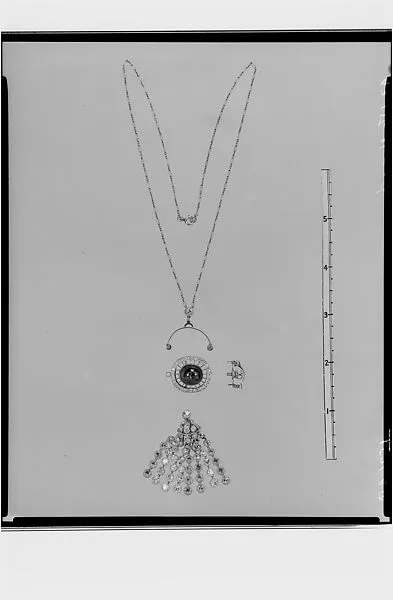 Pin Pendant with Chain — Unknown