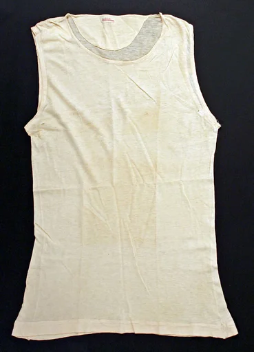 Undershirt