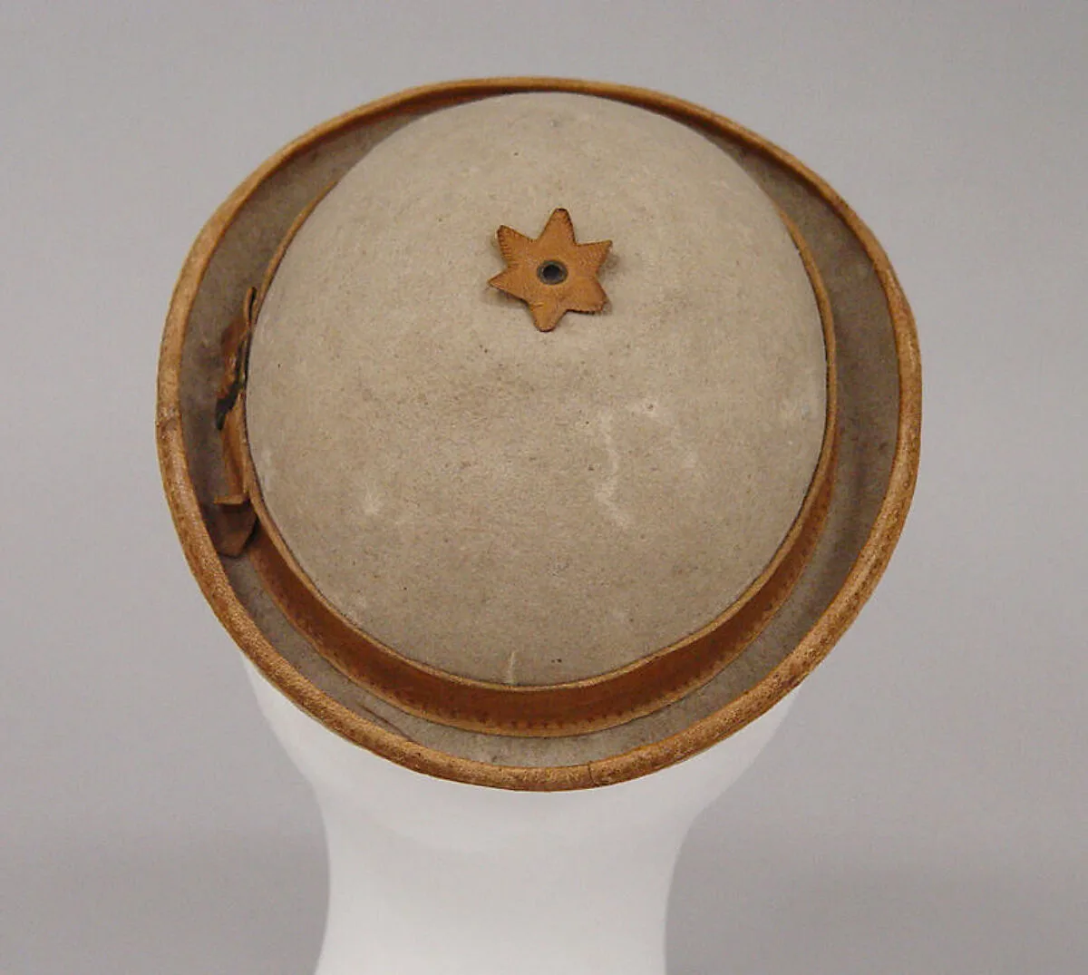Hat — Unknown