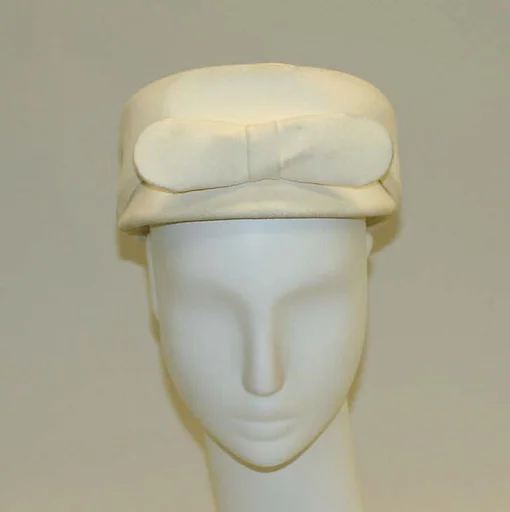 Pillbox hat