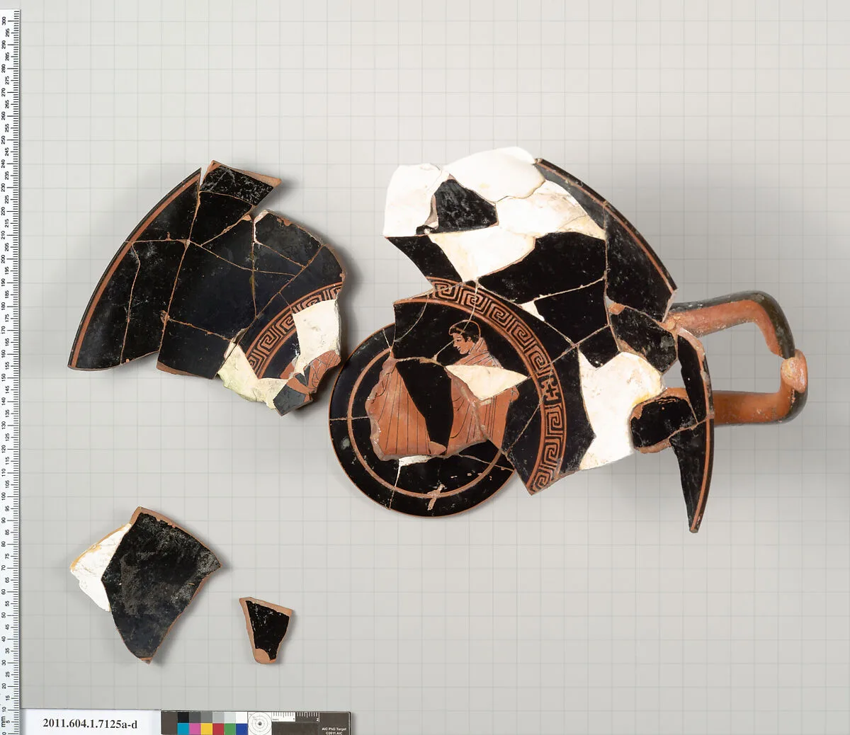 Terracotta fragments of a kylix (drinking cup) — Unknown