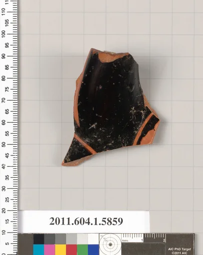 Terracotta fragment of a kylix: eye-cup (drinking cup)