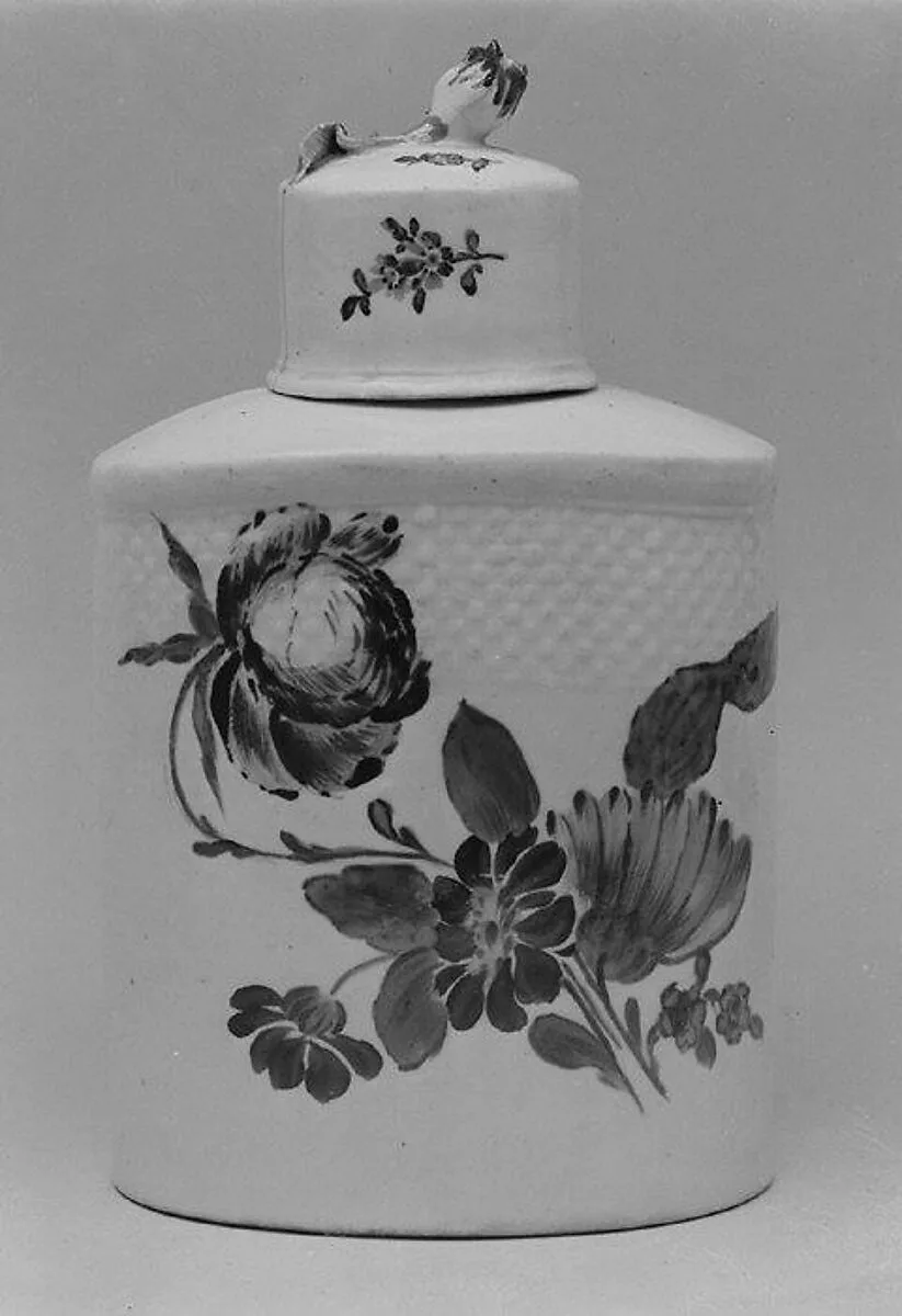 Caddy — Limbach Porcelain Manufactory