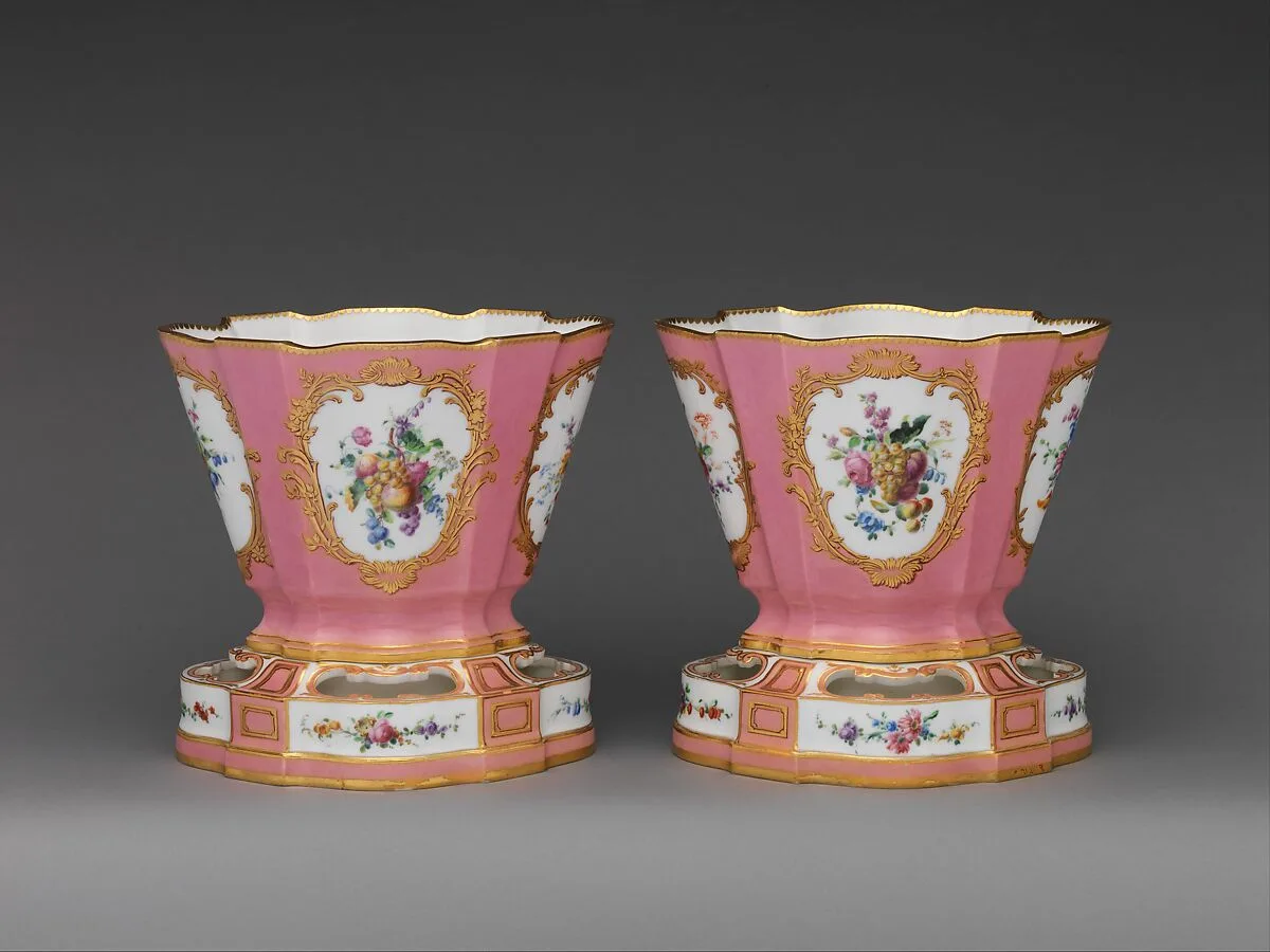 Pair of flower vases (vases hollandois) — Sèvres Manufactory