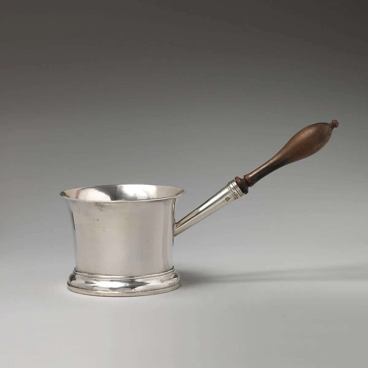 Toddy warmer — Walter Brind