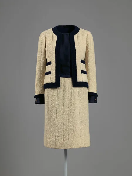 Suit — Gabrielle Chanel|House of Chanel