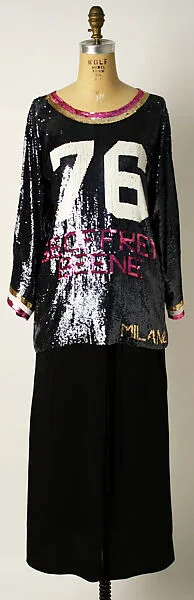 Evening dress — Geoffrey Beene