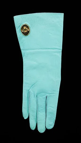 Gauntlets — Bonnie Cashin|Crescendoe Gloves, Inc.