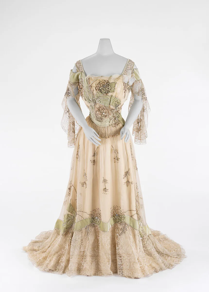 Evening dress — Lucie Monnay