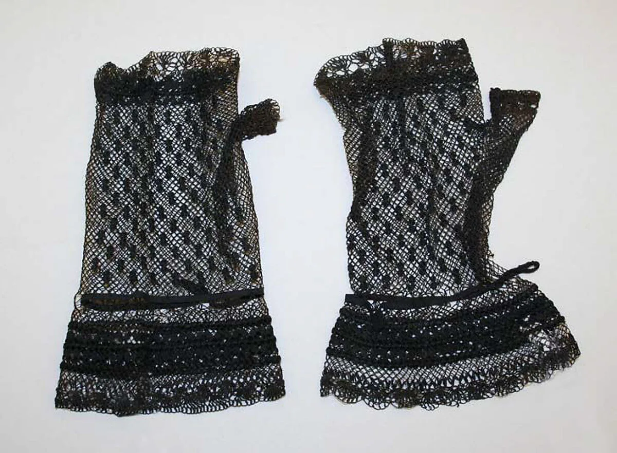 Mitts — Unknown
