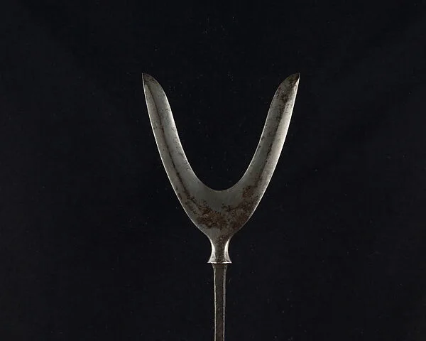 Arrowhead (<i>Yanone</i>) — Unknown
