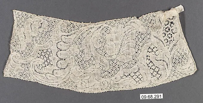 Fragment of lace — Unknown